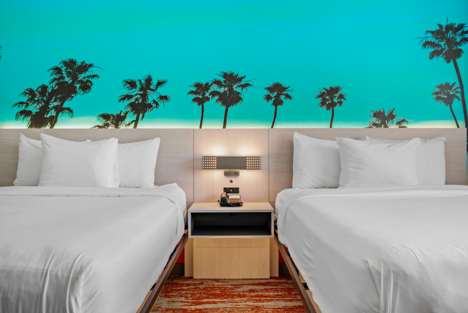 Affordable Santa Barbara Hotel Rooms | Avania Inn